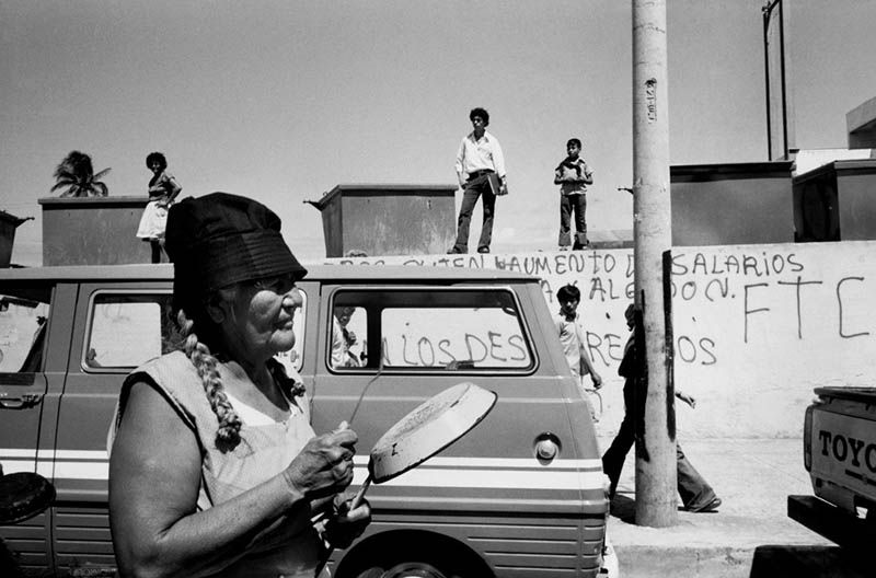 人物肖像纪实摄影作品图集欣赏，美国摄影师Susan Meiselas作品集